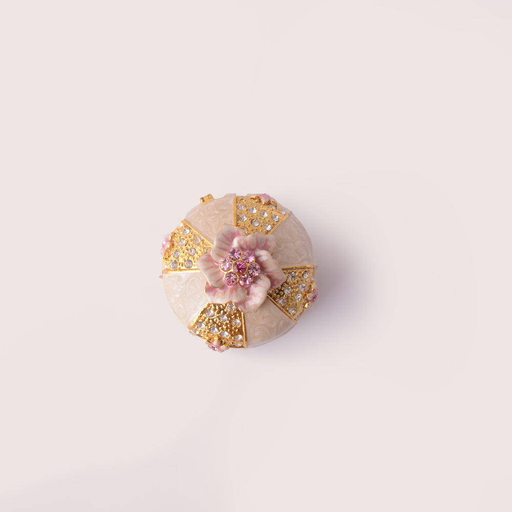 Beige Flower Box