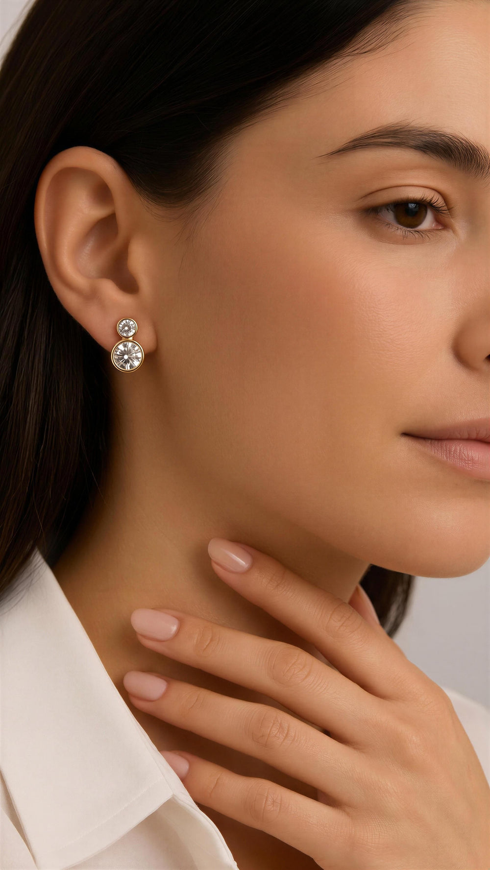 Gold Diamante Round Stud Earrings