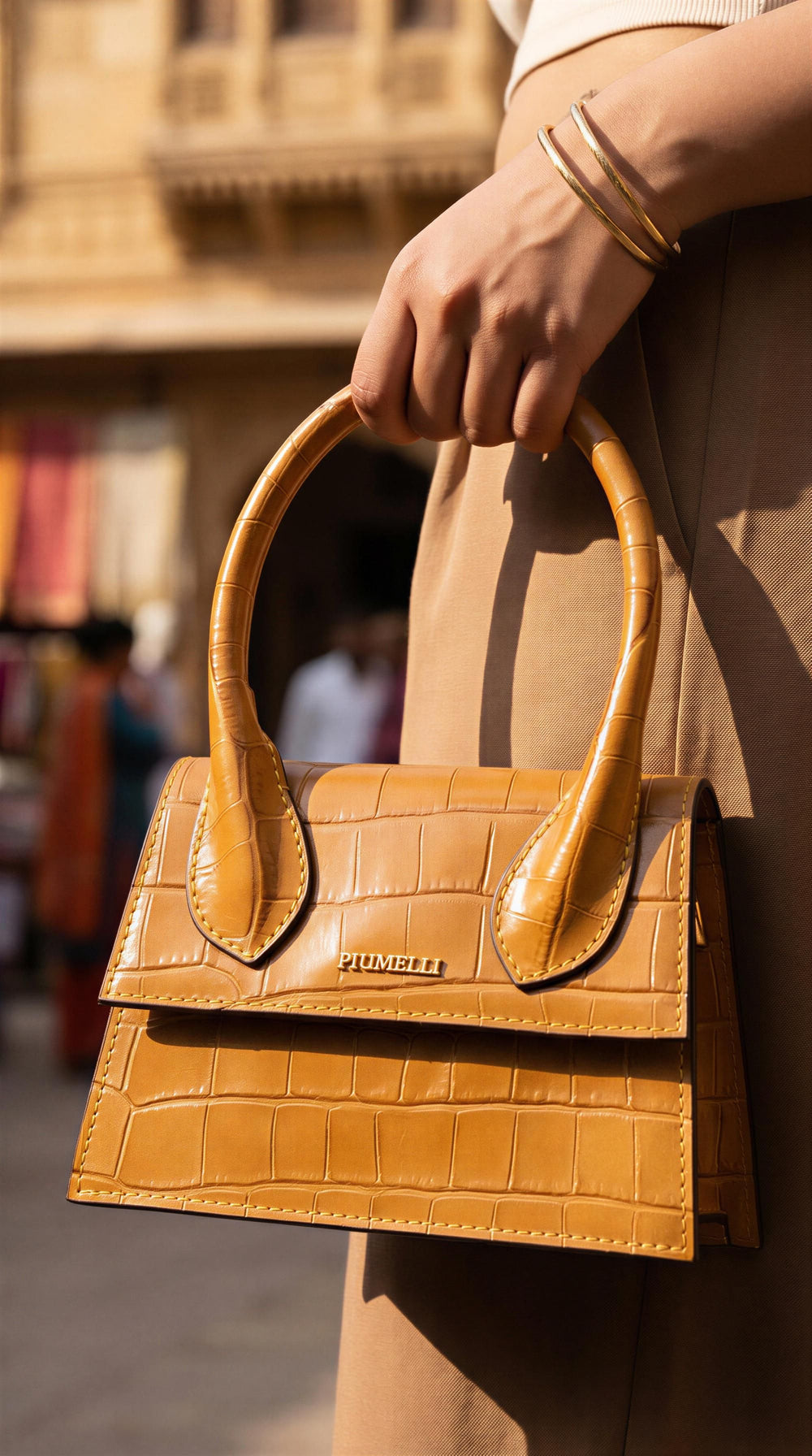 Piumelli Viva Handbag with Shoulder Strap